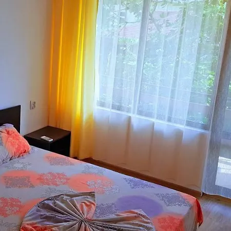 Guest house Смокиня Kiten (Burgas)